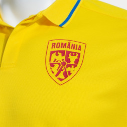 ЖЕНСКОЕ ПОЛО С КОРОТКИМ РУКАВОМ