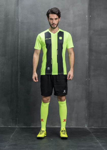 Футбольная форма KELME S/S Football Set (Light Green/Black)