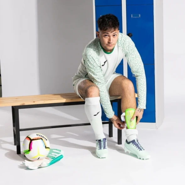 Щитки JOMA ATTACK