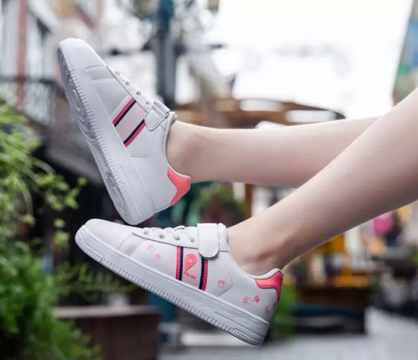 Детские кроссовки KELME Children's Casual Shoes White