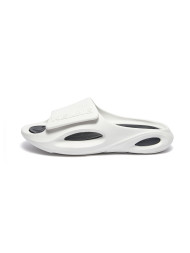 Шлепанцы KELME Men's Slippers (White/Dark Grey)