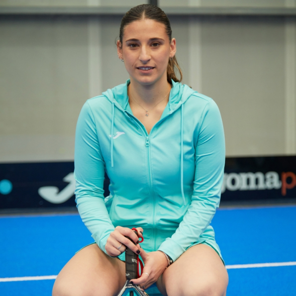 CHAQUETA CON CAPUCHA SCULPTURE II TURQUESA