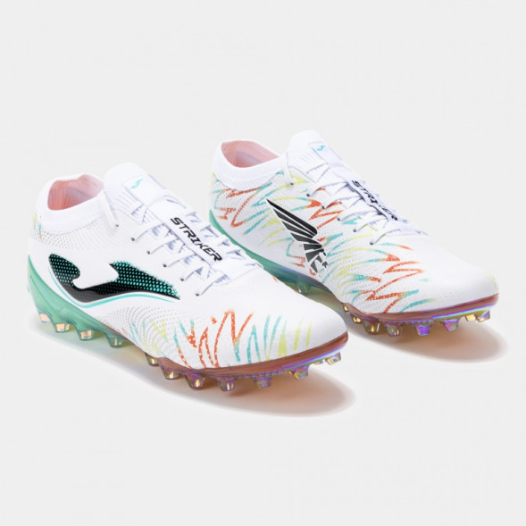 Бутсы JOMA STRIKER 2502 BLANCO ARTIFICIAL GRASS