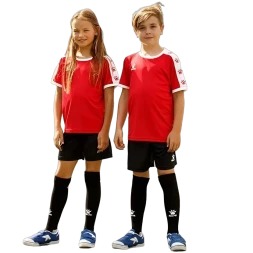 Детская футбольная форма KELME Short Sleeve Football Set Kids (Red/Black)