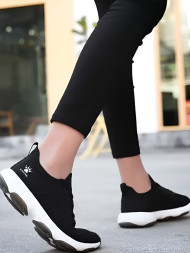 Кроссовки KELME Men's Sports Shoes Black