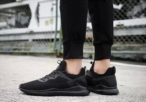 Кроссовки KELME Men's Casual Shoes Black