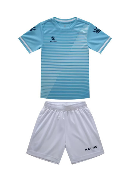 Детская футбольная форма KELME Short Sleeve Football Uniform (Light Blue/White)