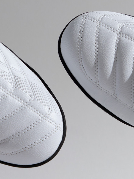 Детские шиповки FN Core Kid (TF) White