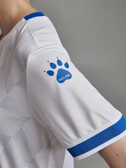 Футбольная форма KELME Short-Sleeved Football Suit (White/Blue)