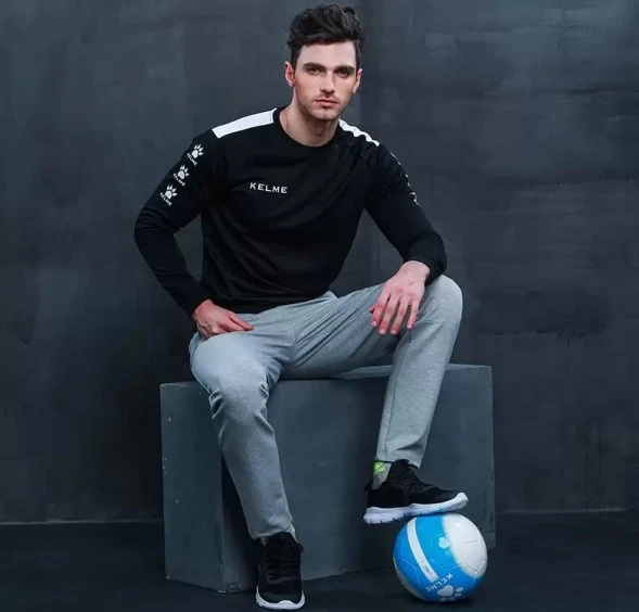 Свитшот KELME Training Sweater Black
