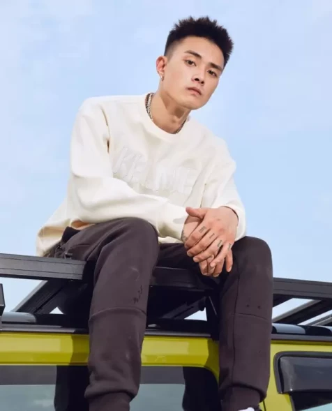 Свитшот KELME Round Neck Sweater Beige