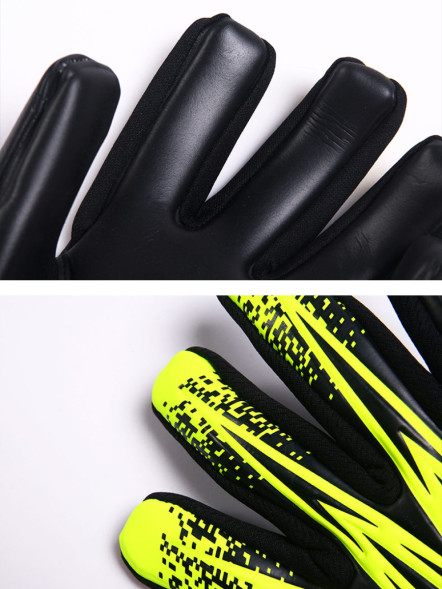 Вратарские перчатки KELME Training Level Goalkeeper Gloves (Black/Light Green)