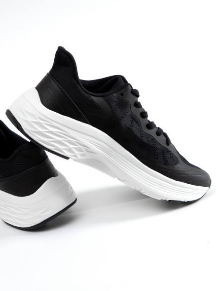 Кроссовки FN Omni (Black/White)