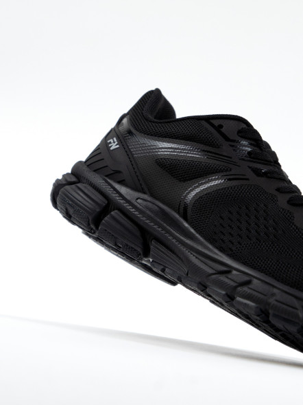 Кроссовки FN Boost Black