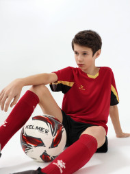 Детская футбольная форма KELME Short-Sleeved Football Suit (Red/Black)