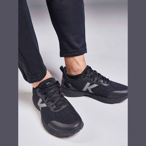 Кроссовки KELME sports shoes