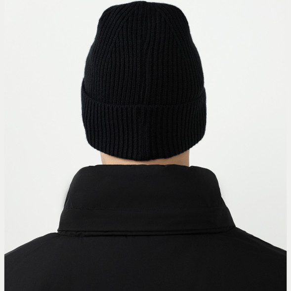 Шапка FN Haven Black