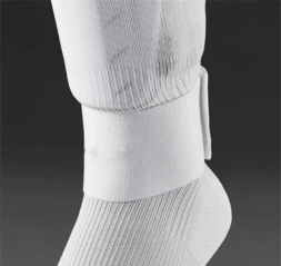 Крепления для щитков Nike Guard Stay II