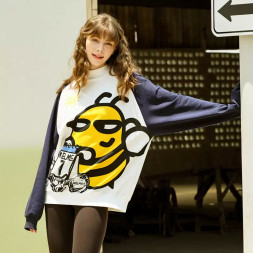 Свитшот KELME Pullover Sweater (White/Dark Blue)