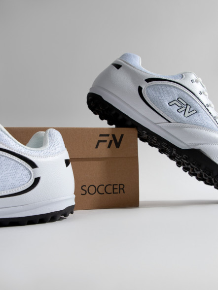 Детские шиповки FN Core Kid (TF) White