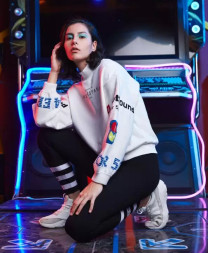 Свитшот KELME Round Neck Sweater White