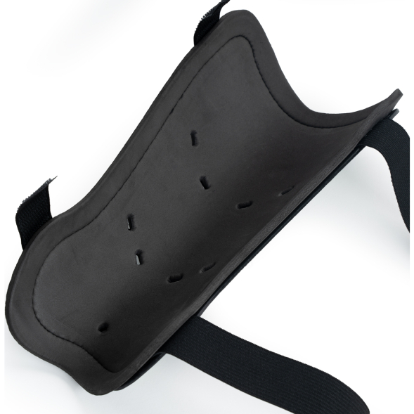 Щитки футбольные TORRES Training FS2306L, размер L