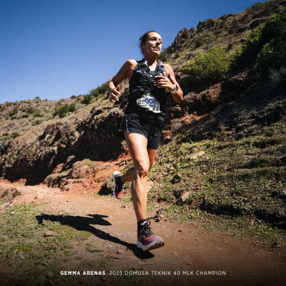 CAMISETA TIRANTES MARATHON II  