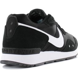 Кроссовки беговые NIKE VENTURE RUNNER