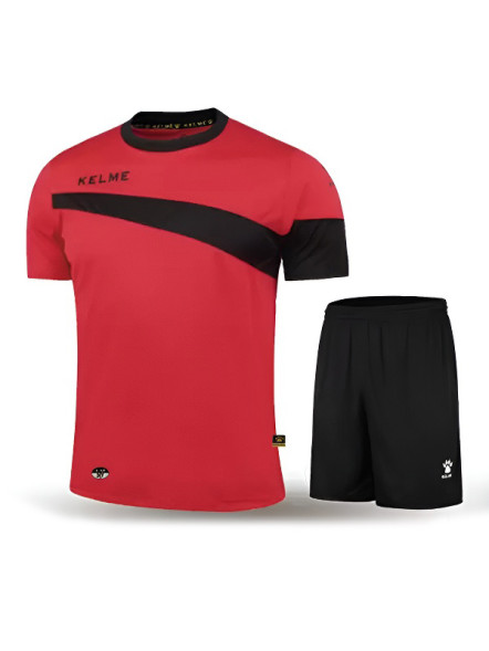 Детская футбольная форма KELME Short Sleeve Football Kid Set (Red/Black)