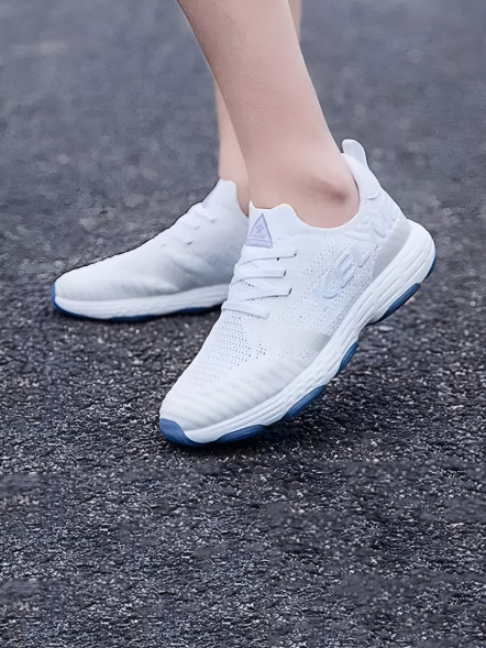 Кроссовки KELME Women's Sports Shoes White