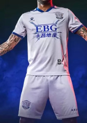 19 years in the first game of Yongchang competition KELME 19 Years In The First Game Of Yongchang Competition White