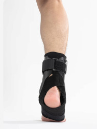 Бандаж KELME Mobile Ankle Support Black