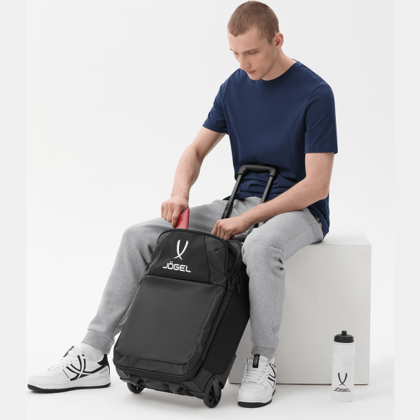 Чемодан JOGEL PREMIER Team Trolley S, черный