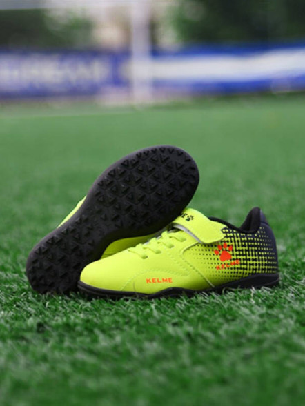 Детские шиповки KELME Children's Soccer Shoes (TF) Yellow