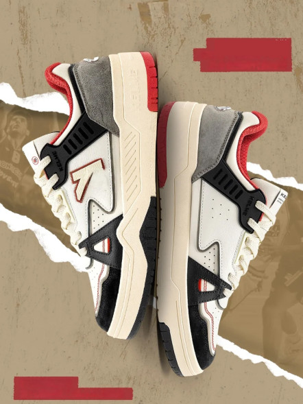 Кроссовки KELME Men's Casual Shoes (White/Dark Grey)