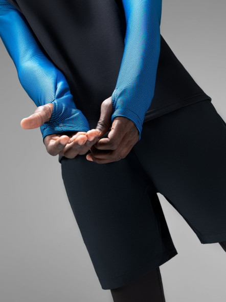 Лонгслив KELME Training Jacket (Black/Blue)