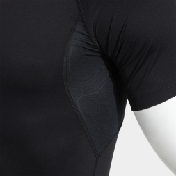 CAMISETA MANGA CORTA CORE NEGRO