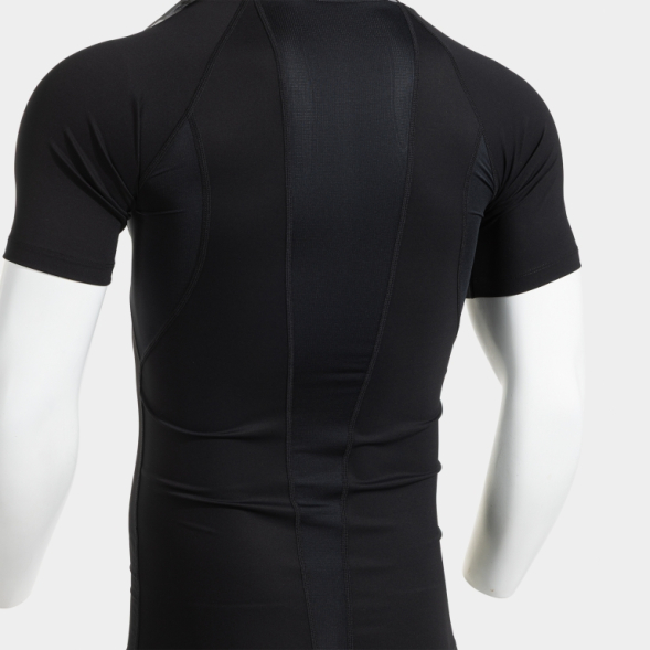 CAMISETA MANGA CORTA CORE NEGRO